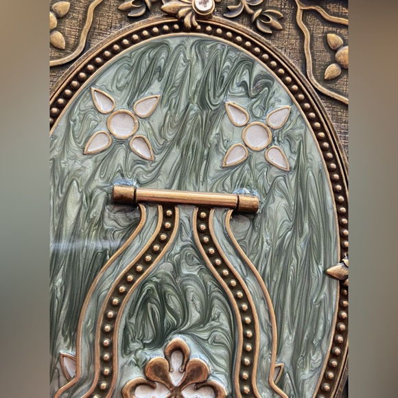 Argento SC picture frame made with Swarovski crystals 3.5x5”, Bloomingdale’s - Picture 9 of 11